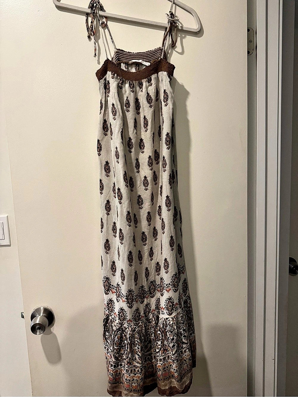 Lush Paisley Maxi Dress in Cream & Brown Size Small